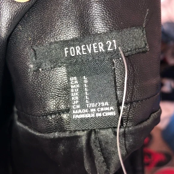 Faux Leather High Waist Skirt - Picture 6 of 6